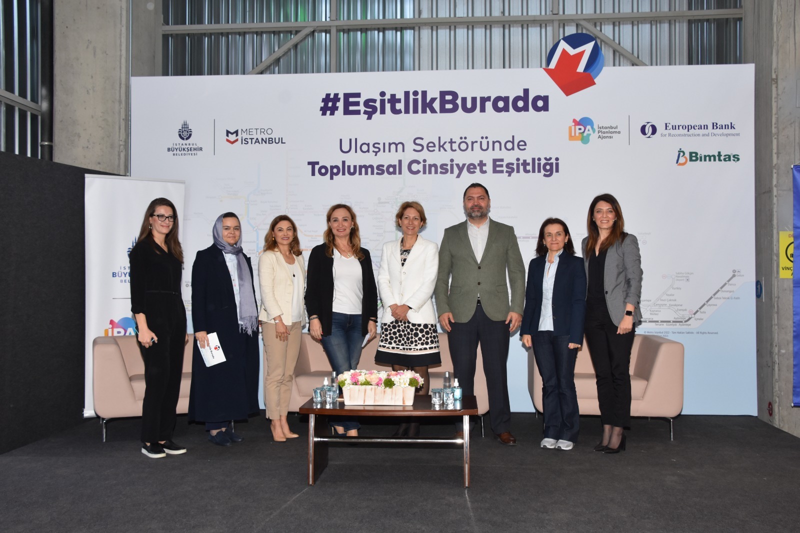 Metro İstanbul 'Eşitlik Burada' Diyor