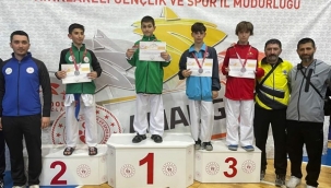 Silivrili Karateciler Bir Kez Daha Yüzümüzü Güldürdü