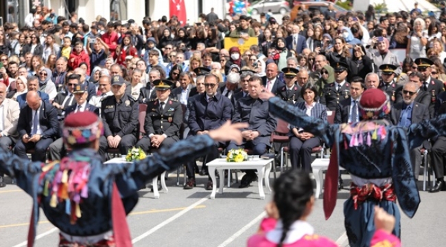 19 Mayıs Resmi Törenle Kutlandı