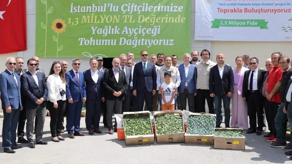 30 Bin Yerli ve Milli Fide ve 2,5 Ton Ayçiçek Tohumu Silivrili Çiftçiler ile Buluşturuldu