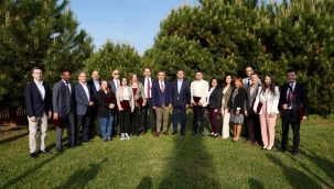 Bilim Kurulu Üyelerine Konuşan İmamoğlu: Umarım Bu Çalışma Metodumuz Örnek Olur