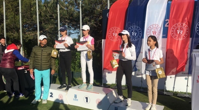 Okullar Arası Golf Yıldız Kızlar kategorisinde ODAK'lı Almira'dan Türkiye 2'nciliği