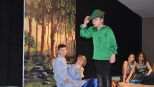 Silivri'nin Değeri ODAK Okulları öğrencilerinden İngilizce tiyatro oyunu