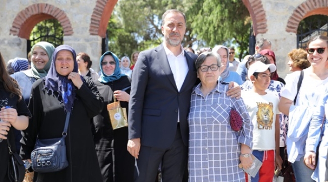 "Sizlere Verdiğim Sözleri Tutmanın Onurunu Yaşıyorum"