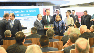 Yılmaz'dan Ankara'da Yapılan TBB Meclis Toplantısında Siyasetçilere Sağduyu Çağrısı