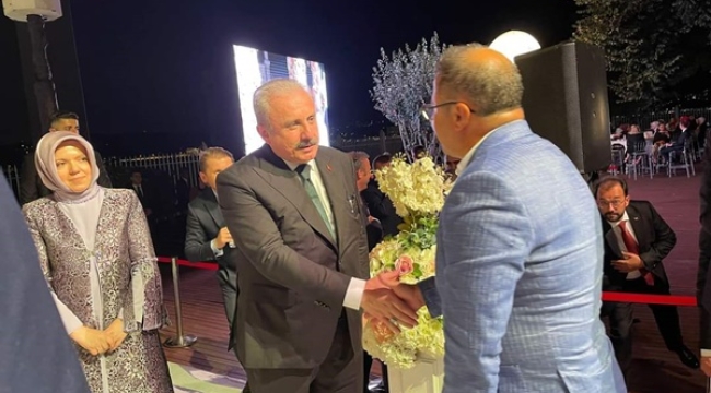 Mustafa Şentop'un oğlunun nikah merasiminde Metin Karakaş da yer aldı