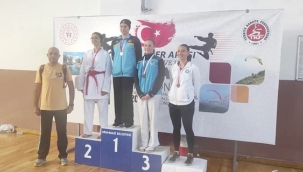 Silivrili Karateciden İl Şampiyonluğu