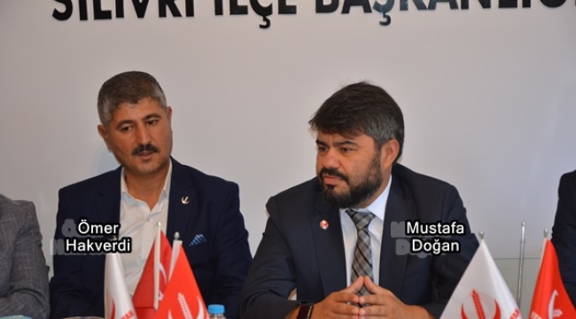 "Halkımız Kasa Başındakilere De Masa Başındakilere De Güvenmiyor"