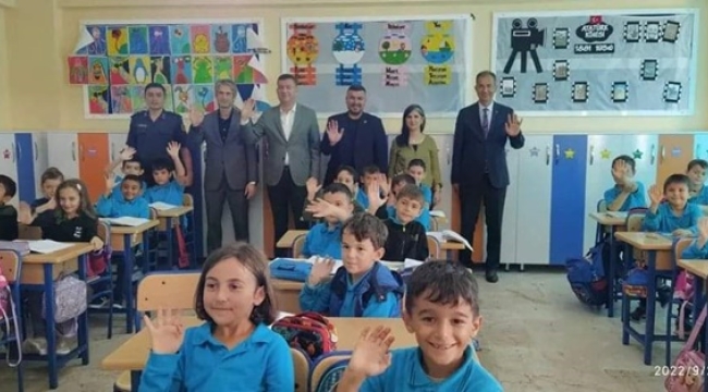 Kaymakam Toğan'dan Gümüşyaka'daki İlkokula Ziyaret