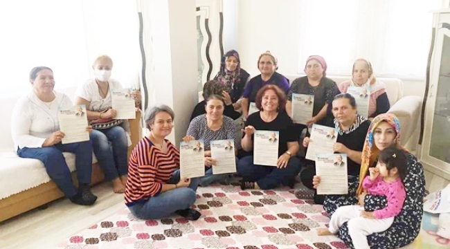 Cumhuriyet Mahallesindeki kadınlardan CHP'nin Aile Destekleri Sigortası sözüne tam destek