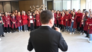 Bora Balcıoğlu ve Ekibi, ACK Aydınlatma Fabrikası İşçileriyle Buluştu