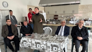 Bora Balcıoğlu ve Ekibi, Adolin Boya Fabrikası İşçileriyle Öğle Yemeğinde Bir Araya Geldi