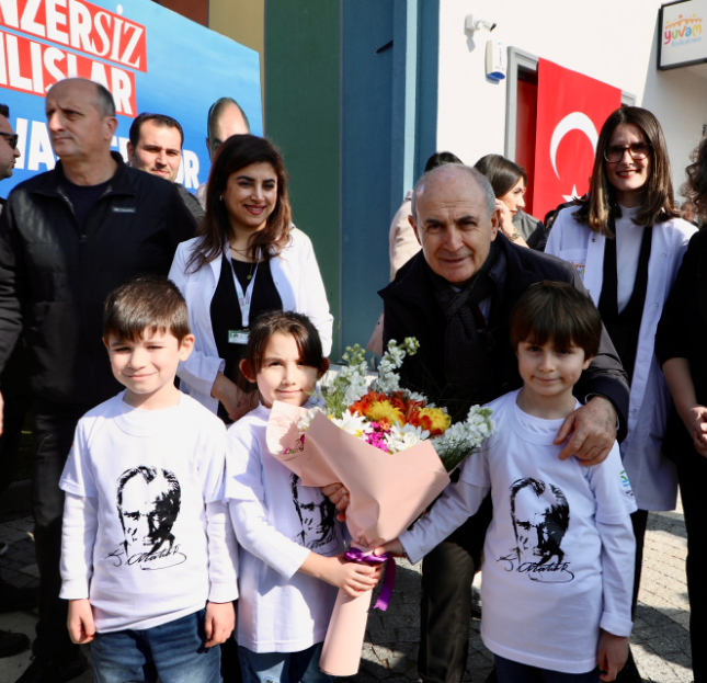 "Bu memleketin tek meselesi eğitimdir''