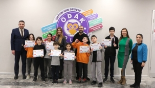 Odak Koleji Öğrencilerinden Akıl Oyunları Turnuvası'nda Başarı