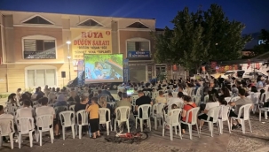 Silivri'de "Yazlık Sinema Nostaljisi" Devam Ediyor
