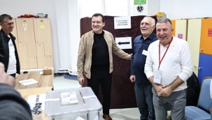 Başkan Balcıoğlu, Bulgaristan seçimlerine oy veren vatandaşlarla bir araya geldi