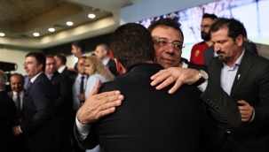 Başkan Balcıoğlu, Sahipsiz Hayvanlar Yol Haritası Basın Toplantısı'na Katıldı