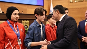 Silivri Belediyesi 2024 Yılı Ekim Ayı III. Birleşiminde, 2024 YKS'de Derece Alan Öğrenciler Ödüllendirildi