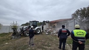 Büyükkılıçlı Mahallesi'nde mevzuata aykırı 5 yapı yıkıldı
