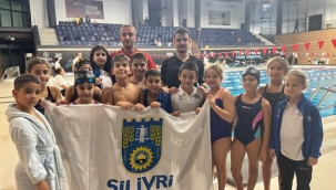 Silivri Belediyesi Spor Kulübü Yüzme Yarışmalarında Gururlandırdı!