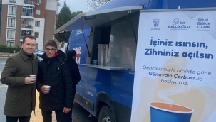Başkan Balcıoğlu, Öğrencilerle Çorba Dağıtımında Bir Araya Geldi