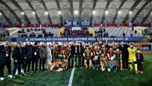 Başkan Balcıoğlu, Selimpaşaspor'un Şampiyonluk Coşkusuna Ortak Oldu