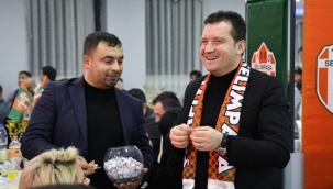 Başkan Balcıoğlu, Selimpaşaspor'un Şampiyonluk Gecesine Katıldı