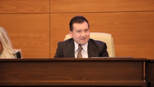 Başkan Balcıoğlu, MHP'nin İddialarına Sert Çıktı: Yarım Yamalak İşlerinizi Toparlamakla Uğraşıyoruz!