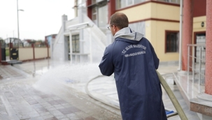 Silivri Belediyesi bayram öncesi cami temizliği gerçekleştirdi