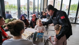 Başkan Balcıoğlu, Gölet Kafe'de Vatandaşlarla Bir Araya Geldi