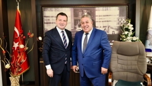 Başkan Balcıoğlu, Silivri Birleşik Esnaf ve Sanatkarlar Odası'nı ziyaret etti