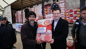 Silivri Belediyesi'nden Değirmenköy'de Çiftçilere Ayçiçek Tohumu Desteği