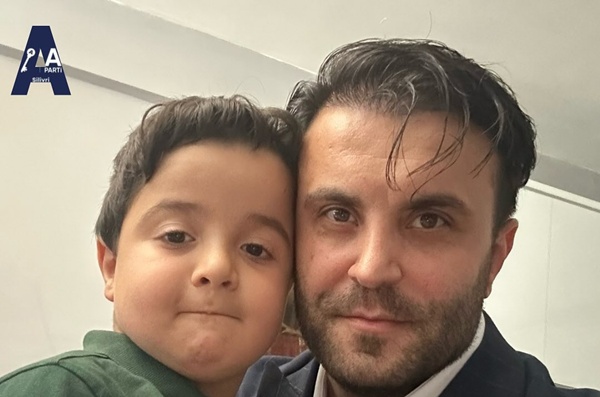 Anahtar Parti Silivri İlçe Başkanı Hakan Bayraktar'dan DMD Hastası Berat Özdemir'e Anlamlı Ziyaret