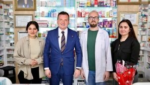 Başkan Balcıoğlu'ndan Eczacılara Anlamlı Ziyaret