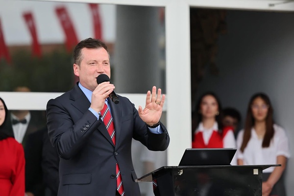 Başkan Balcıoğlu, TÜRAM Lisesi'nin 19 Mayıs Etkinliklerine Katıldı