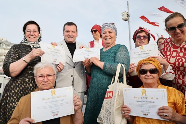 Kültür Merkezi ve Mahalle Evleri dönem sonu sergisi gerçekleşti