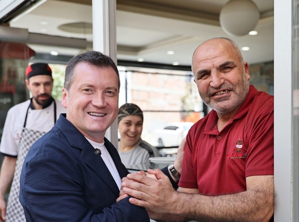 Başkan Balcıoğlu, Alibey Mahallesi'nde vatandaşlarla buluştu