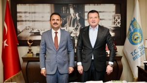 Başkan Balcıoğlu, Erdoğan Turan Ermiş'i Makamında Ağırladı