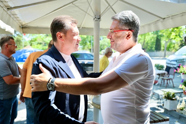Başkan Balcıoğlu, Küçükkılıçlı Mahallesi'nde Vatandaşlarla Bir Araya Geldi
