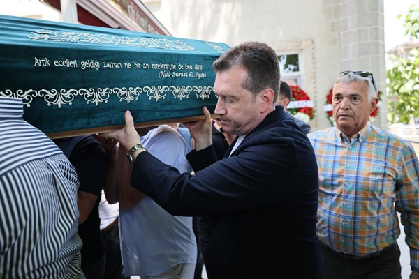 Başkan Balcıoğlu, Özkanlı'nın cenaze törenine katıldı