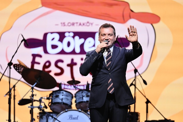 Silivri'de 15. Ortaköy Börek Festivali Coşkuyla Gerçekleşti
