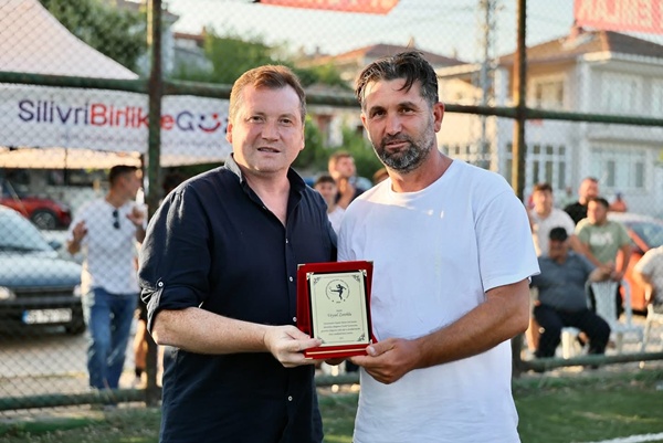 Başkan Balcıoğlu, Danamandıra Futbol Turnuvası Finaline Katıldı