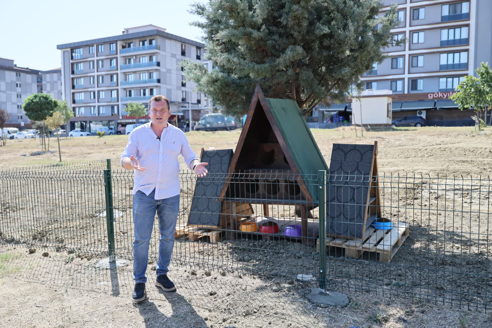 Silivri Belediyesi'nden Sokak Kedileri İçin Yeni ve Güvenli Kedi Evleri