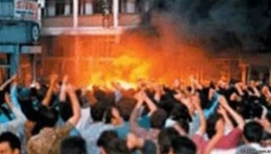 Sivas Katliamı'nın 32. Yılı Silivri'de Anılıyor: Adalet ve Laiklik Vurgusuyla Sessiz Yürüyüş ve Basın Açıklaması Düzenlenecek