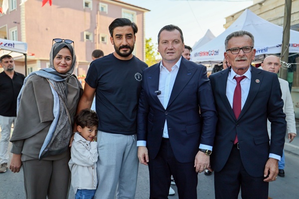 Başkan Balcıoğlu, Karpuz Festivali alanını ziyaret etti