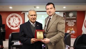 Bora Balcıoğlu'ndan Ziya Gökalp Panelinde Milli Benlik ve Cumhuriyet Vurgusu