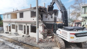 Gazitepe Köy Konağı Yeniden İnşa Ediliyor