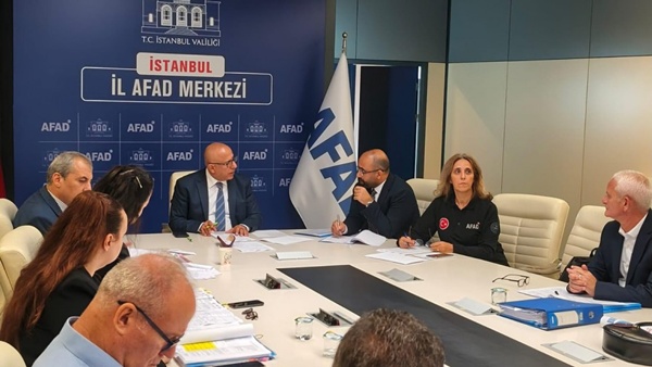 İstanbul AFAD'da ilçedeki afet riskleri değerlendirildi