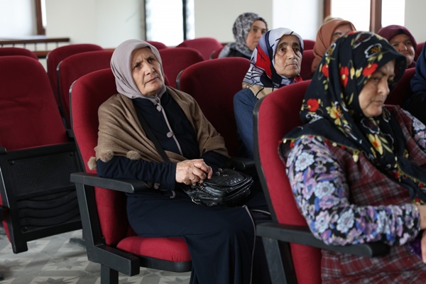 Selimpaşalı Çiftçilere Ekim Arazileri Teslim Edildi