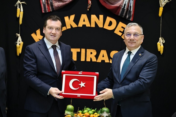 Başkan Balcıoğlu, 14. Rize Günleri etkinliğine katıldı